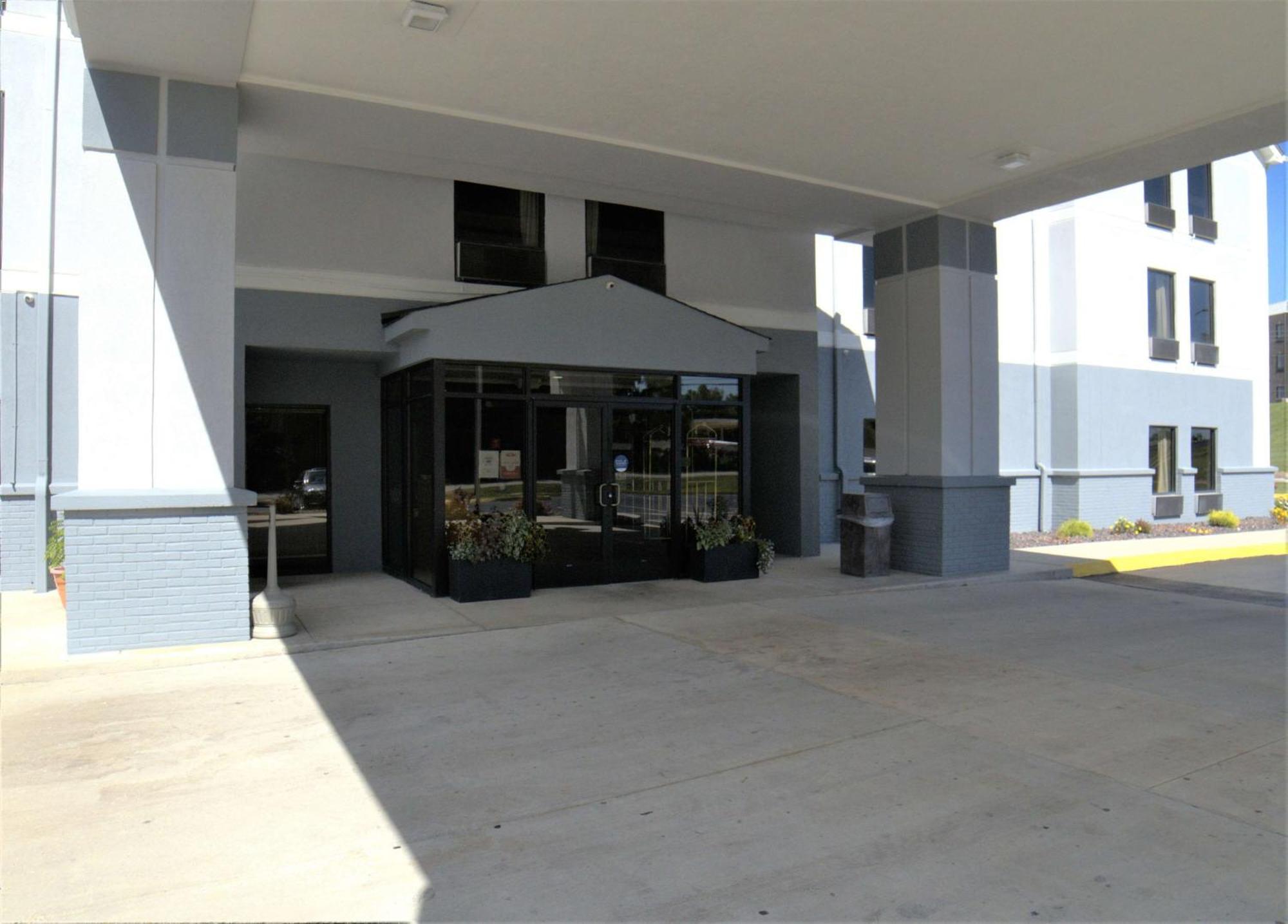 Super 8 By Wyndham Crossville Tn Kültér fotó