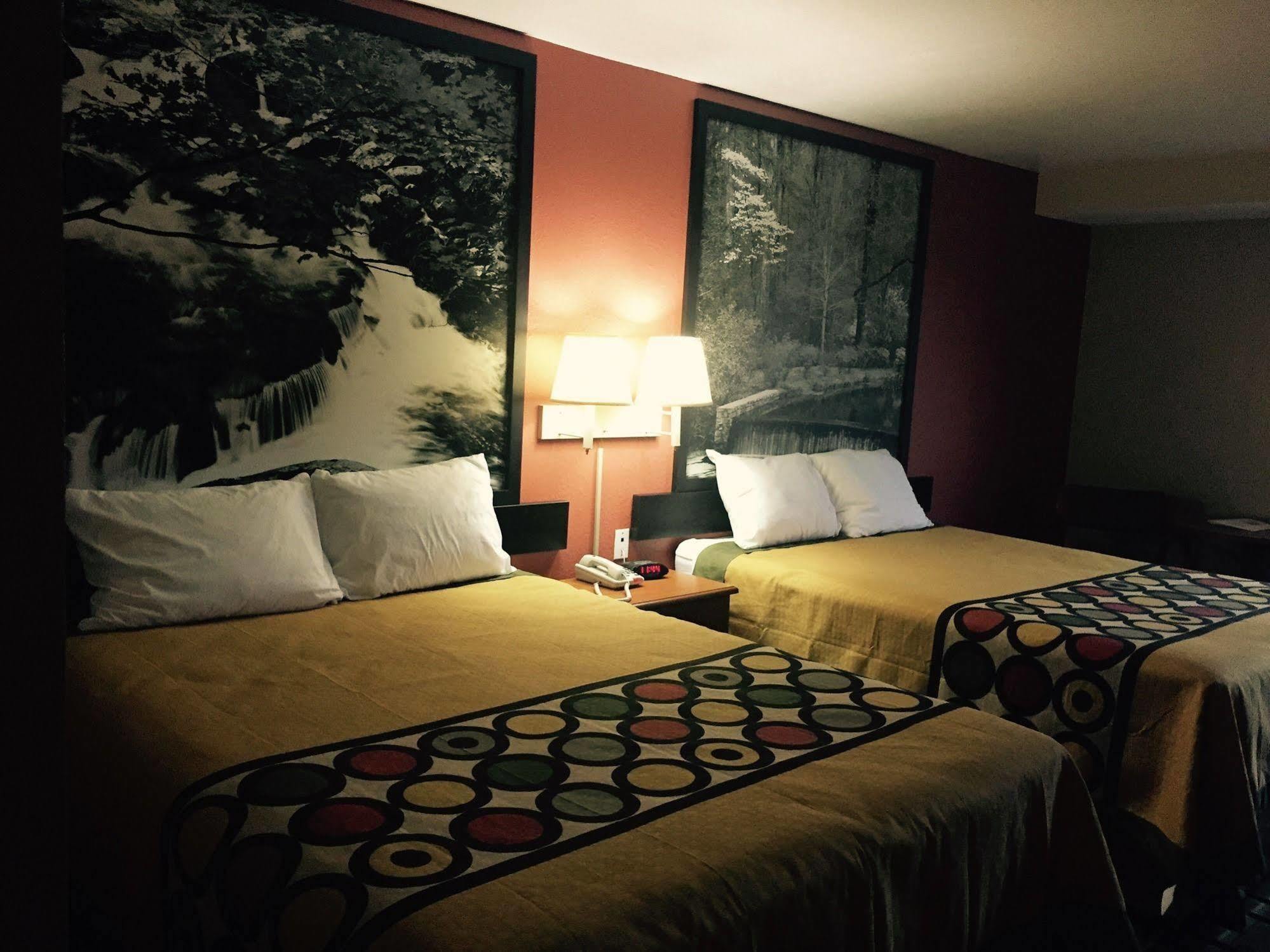 Super 8 By Wyndham Crossville Tn Kültér fotó